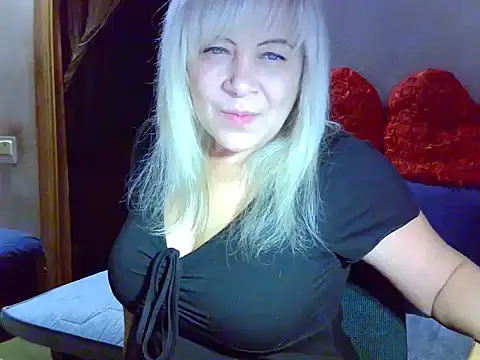 AgoniA7 online show from November 4, 2025, 3:54 am