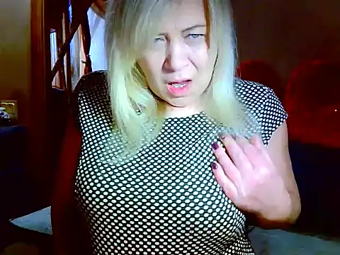 AgoniA7 online show from February 5, 2026, 7:48 am