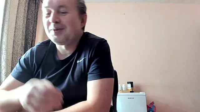 Snapshot of SanFrantsisko chatting on February 19, 2026, 10:45 am SanFrantsisko online show from February 19, 2026, 10:45 am