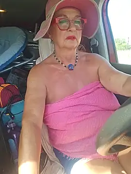 MucMilf59 online show from July 20, 2026, 10:39 am