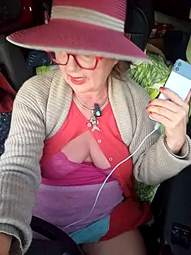MucMilf59 online show from June 6, 2026, 8:14 pm