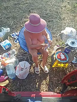 MucMilf59 online show from June 11, 2026, 6:27 pm