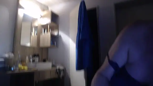 Snapshot of MucMilf59 chatting on March 12, 2026, 10:03 pm MucMilf59 online show from March 12, 2026, 10:03 pm