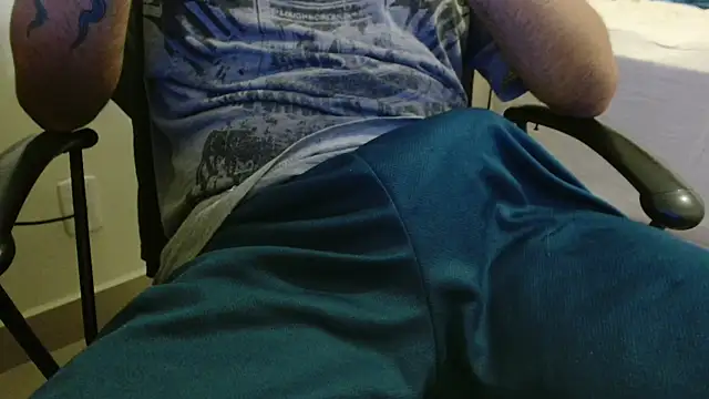 pudding24 online show from April 21, 2026, 2:51 am