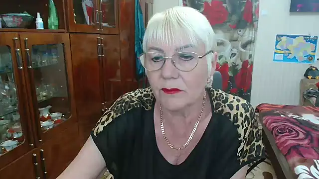 Snapshot of JenaCheim chatting on May 9, 2026, 6:06 am JenaCheim online show from May 9, 2026, 6:06 am