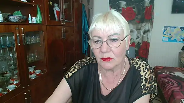 JenaCheim online show from April 26, 2026, 6:22 am