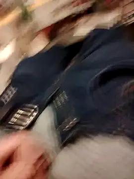 Snapshot of Gazda12 chatting on February 3, 2025, 3:53 am Gazda12 online show from February 3, 2025, 3:53 am