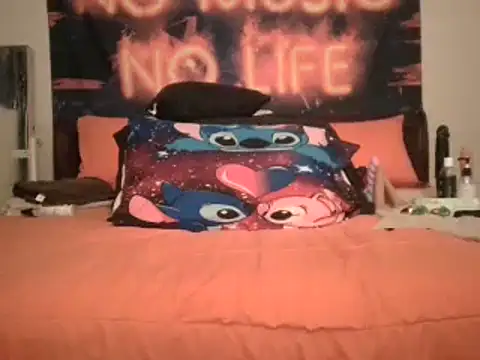 EnticingAaliyah online show from January 22, 2025, 2:04 am