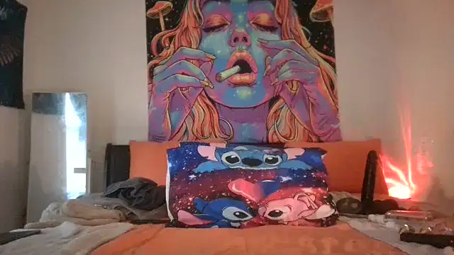 EnticingAaliyah online show from September 9, 2025, 3:32 pm