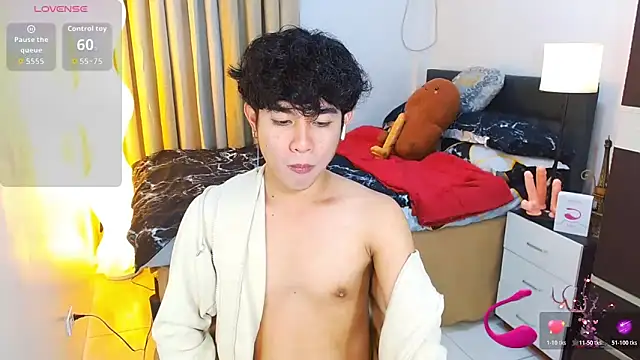 WildestTwink online show from March 16, 2026, 4:32 pm