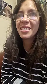 rposhta1991 online show from November 4, 2025, 1:26 pm