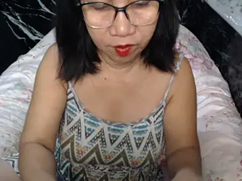 ASIANDOLLY4U online show from October 12, 2025, 10:33 pm