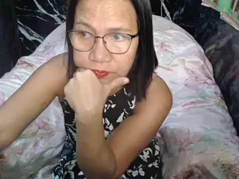 ASIANDOLLY4U online show from April 29, 2026, 10:16 pm