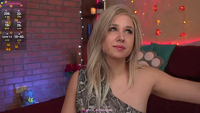 Ashera Cat online show from November 13, 2025, 7:18 pm