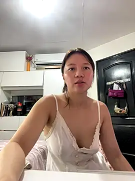 asianmystery203 online show from October 1, 2025, 1:33 am