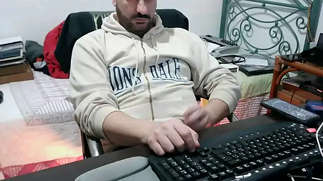 Italian dark desire online show from January 18, 2026, 7:06 pm