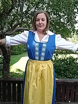 SwedishJennifer online show from June 19, 2026, 12:22 pm