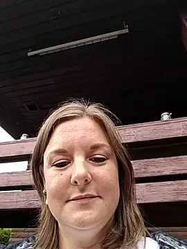SwedishJennifer online show from June 10, 2026, 1:34 pm