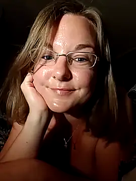 SwedishJennifer online show from June 11, 2026, 10:07 pm