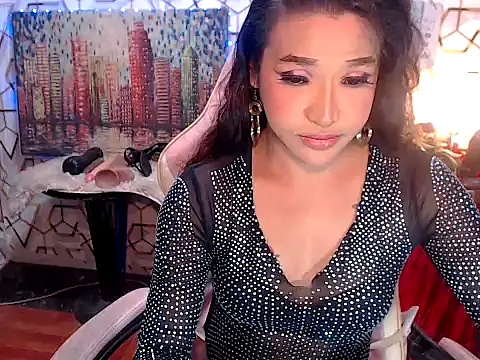 AsianMariaTs online show from April 20, 2026, 2:18 pm