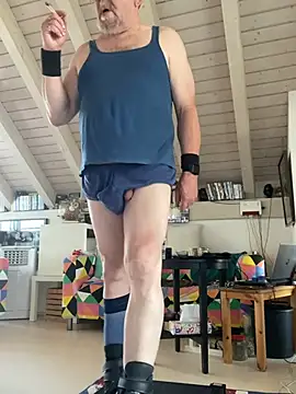 wankcellar online show from June 19, 2026, 2:01 pm
