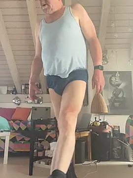 wankcellar online show from July 5, 2026, 11:28 am