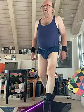 wankcellar online show from July 17, 2026, 5:32 pm