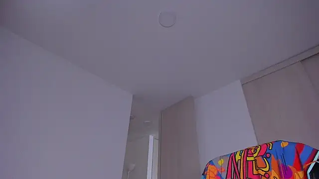 Lisegg  online show from November 12, 2025, 7:07 pm