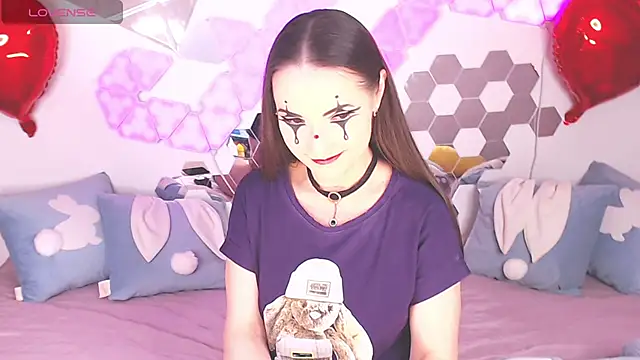 LexiKiss online show from March 7, 2025, 9:07 am