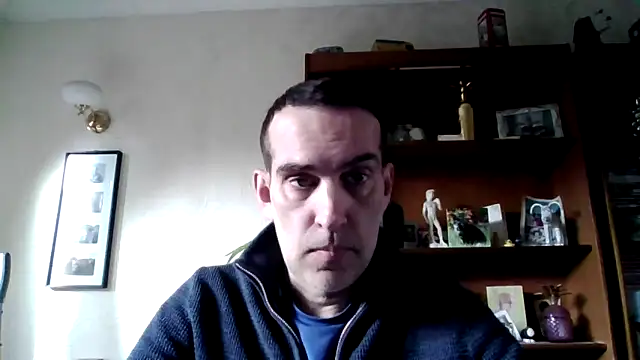 Snapshot of joegalea chatting on April 3, 2026, 4:13 pm joegalea online show from April 3, 2026, 4:13 pm