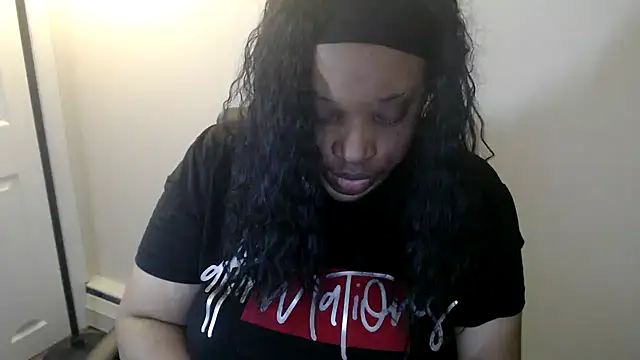 Sexymona1218 online show from February 13, 2026, 6:57 am