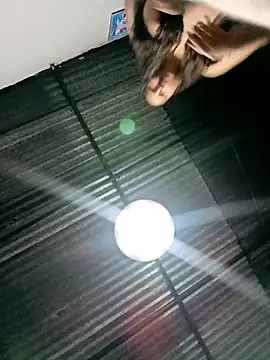 xandra252 online show from March 6, 2026, 2:28 am