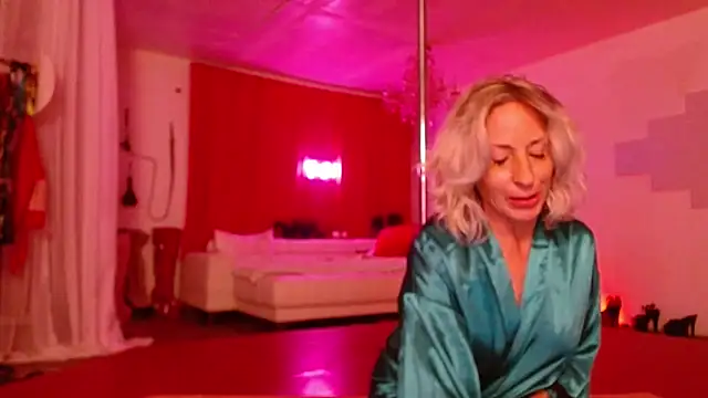 Sweet-Ginger online show from March 14, 2026, 4:29 am