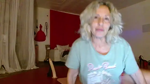 Sweet-Ginger online show from March 19, 2026, 3:17 am