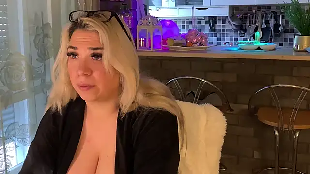 Monageil online show from February 18, 2025, 11:22 am