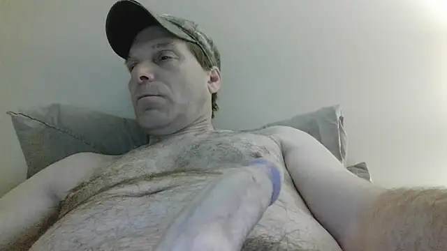 Snapshot of cumhere71 chatting on June 13, 2026, 3:37 am cumhere71 online show from June 13, 2026, 3:37 am