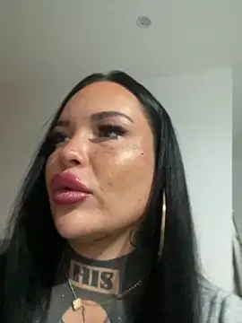  MelinaCurves  online show from September 28, 2025, 5:53 pm