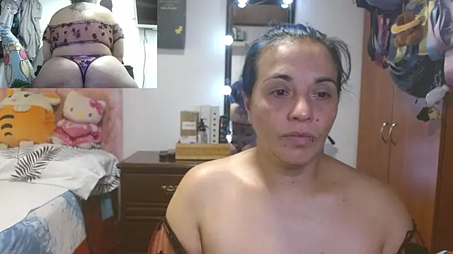 zoe hotxxx online show from July 17, 2026, 2:14 pm