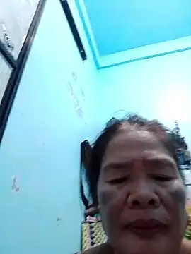 sexylizzy4u online show from January 15, 2026, 7:28 pm