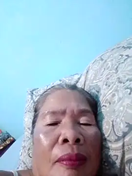 sexylizzy4u online show from February 15, 2026, 1:10 pm