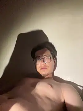 Snapshot of safadinhofire chatting on March 24, 2026, 3:28 am safadinhofire online show from March 24, 2026, 3:28 am