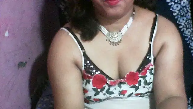 Snapshot of koyel90 chatting on July 5, 2026, 4:19 am koyel90 online show from July 5, 2026, 4:19 am
