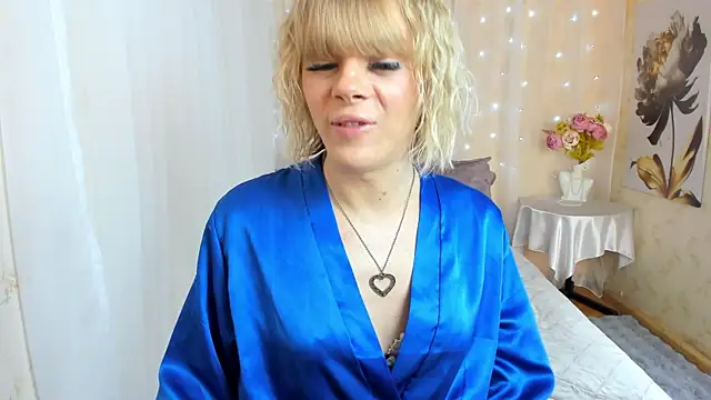 Stesnyashka123 online show from May 19, 2026, 12:34 pm