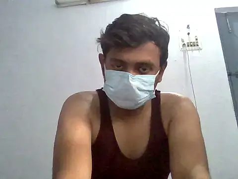 introvert7 online show from December 19, 2025, 7:55 am