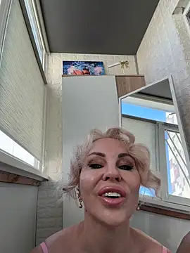 Snapshot of Hotnessi chatting on March 14, 2026, 7:58 am Hotnessi online show from March 14, 2026, 7:58 am