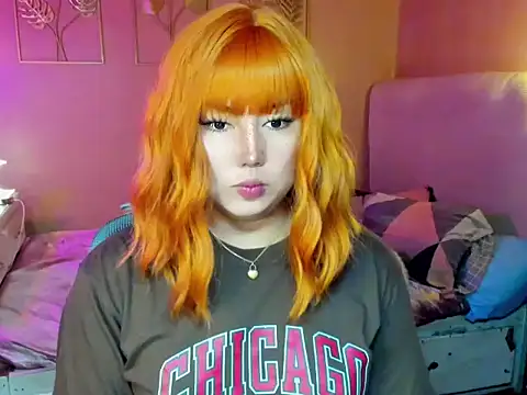 HOTnWILDalice online show from October 3, 2025, 4:14 am