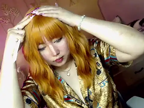 HOTnWILDalice online show from October 6, 2025, 3:08 am