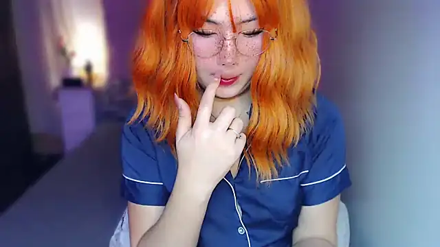 HOTnWILDalice online show from July 24, 2026, 3:24 am