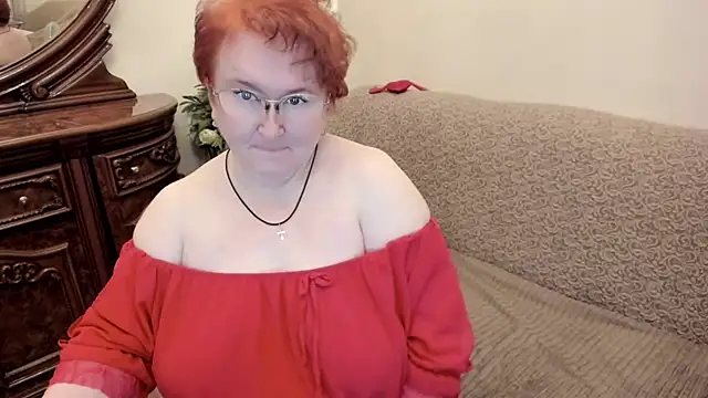 leiamillersonn online show from November 7, 2025, 9:30 pm