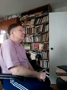 Snapshot of Pokaz2020 chatting on May 13, 2026, 3:08 pm Pokaz2020 online show from May 13, 2026, 3:08 pm
